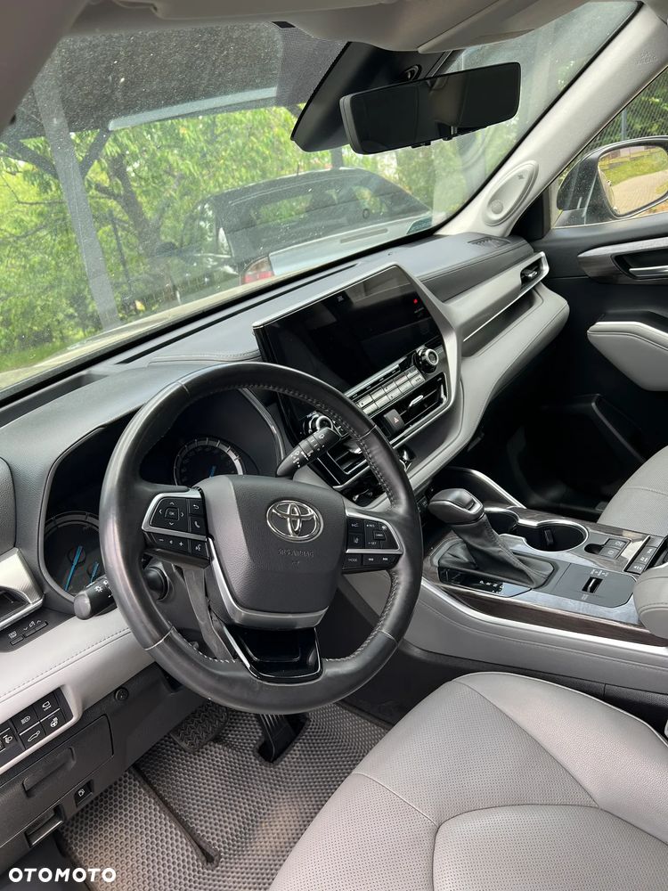 Toyota Highlander 2.5 Hybrid Executive - 12