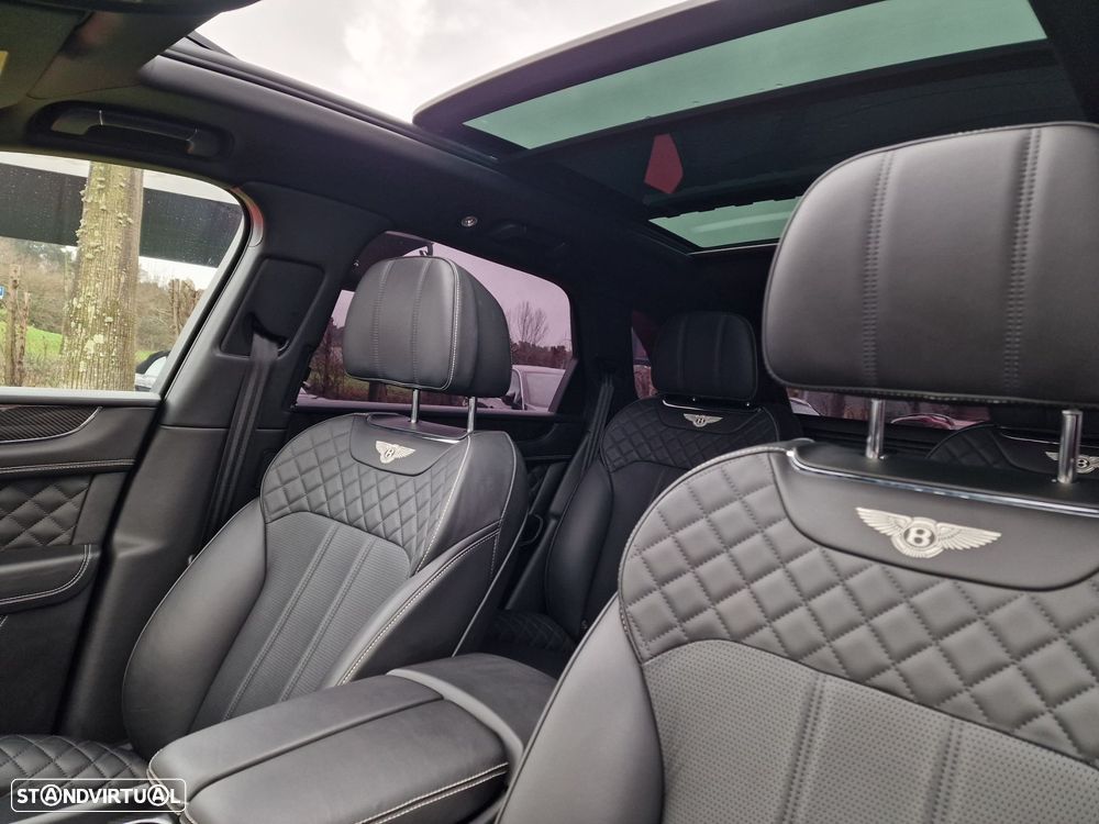 Bentley Bentayga Hybrid - 16