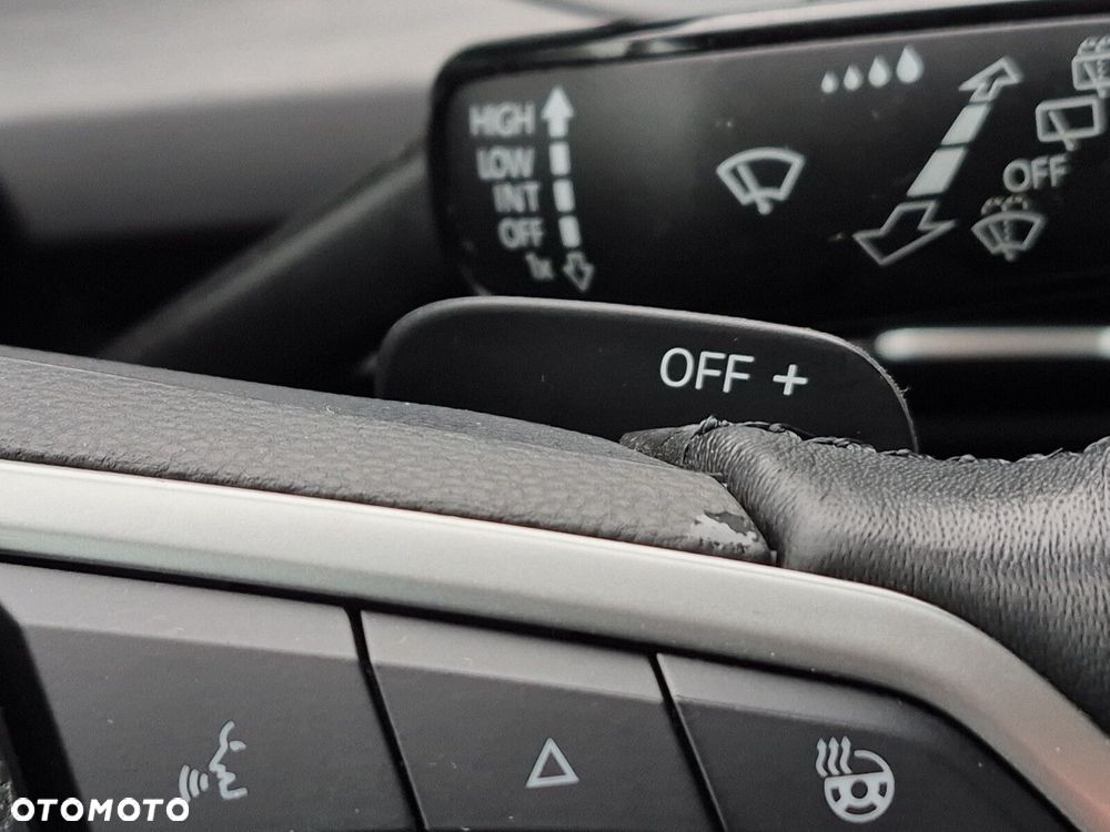 Volkswagen Golf Variant 2.0 TDI Style DSG - 26