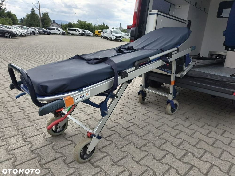 Renault Trafic - 25