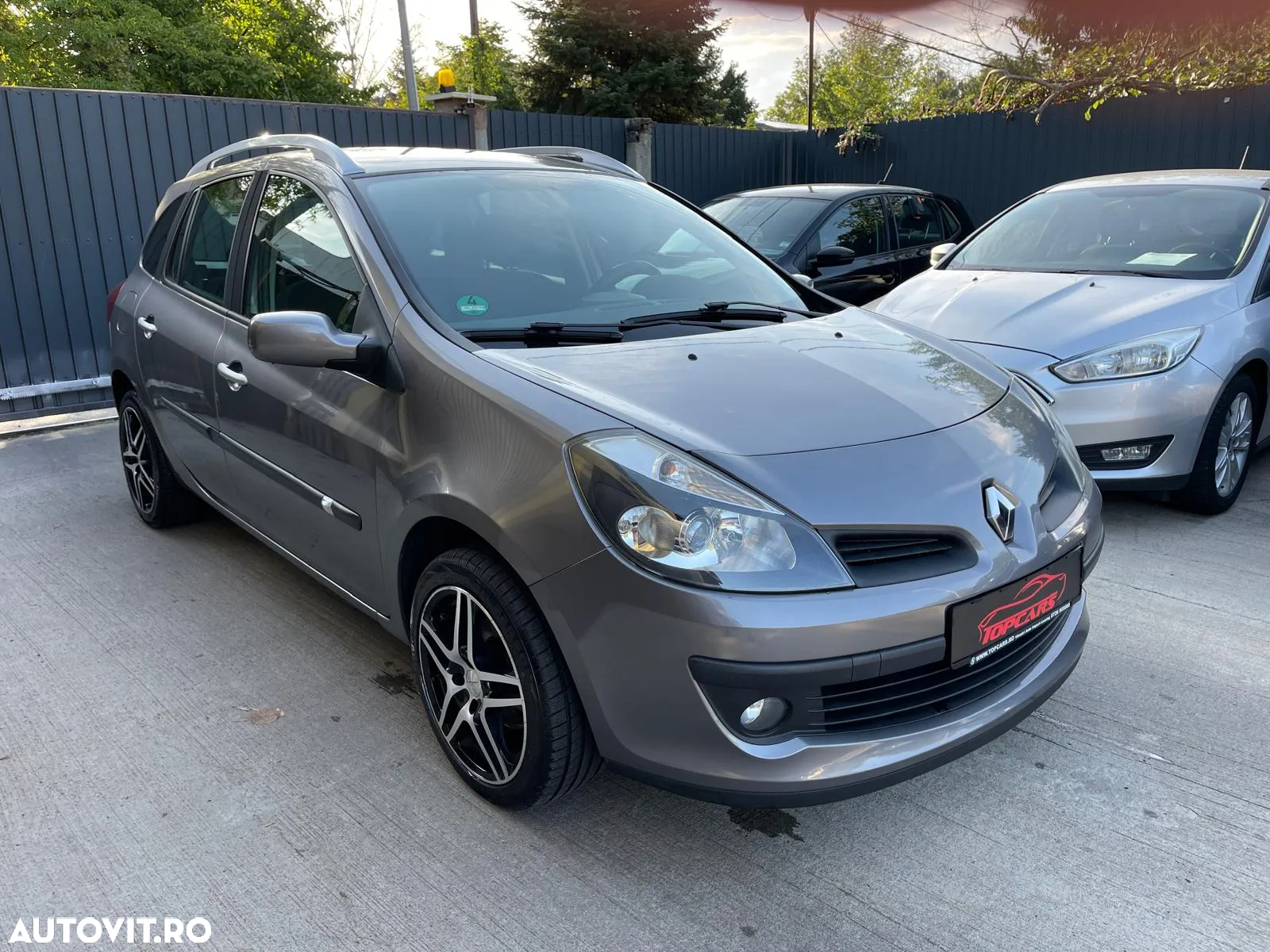 Renault Clio - 2