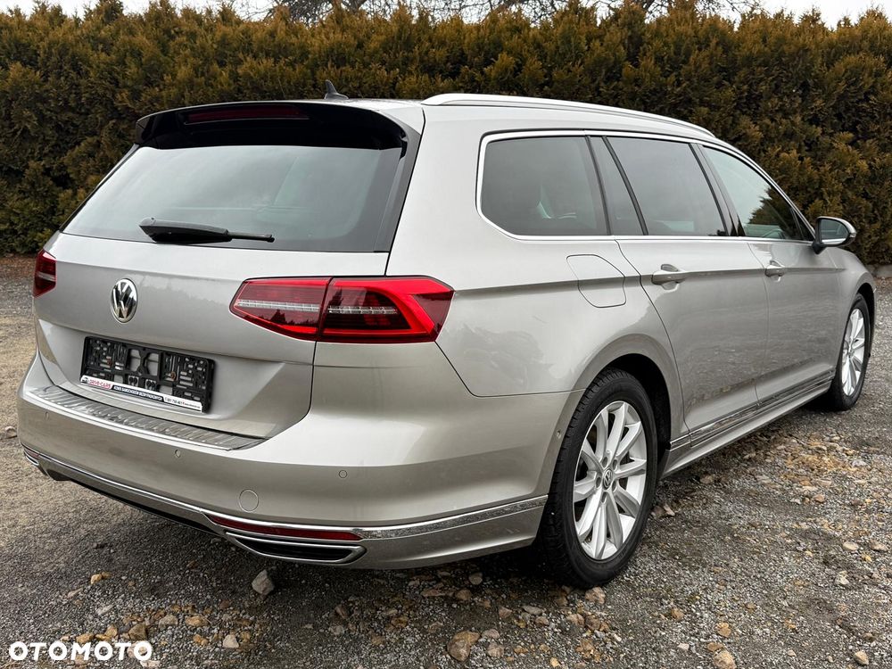 Volkswagen Passat 2.0 TDI SCR DSG Highline - 5