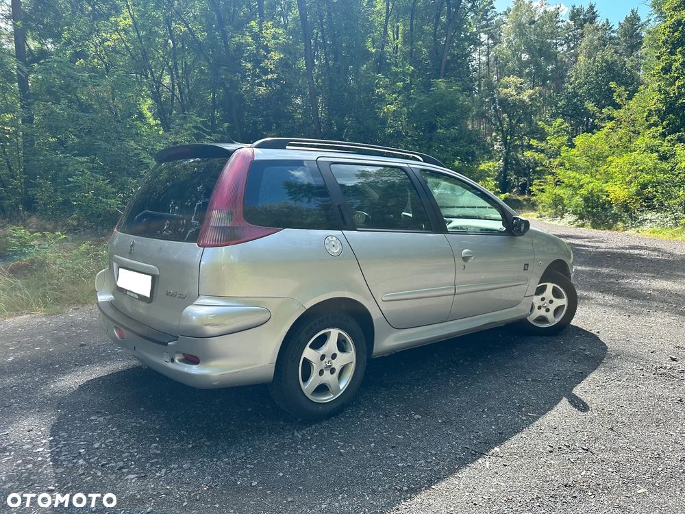 Peugeot 206 SW 75 JBL - 6