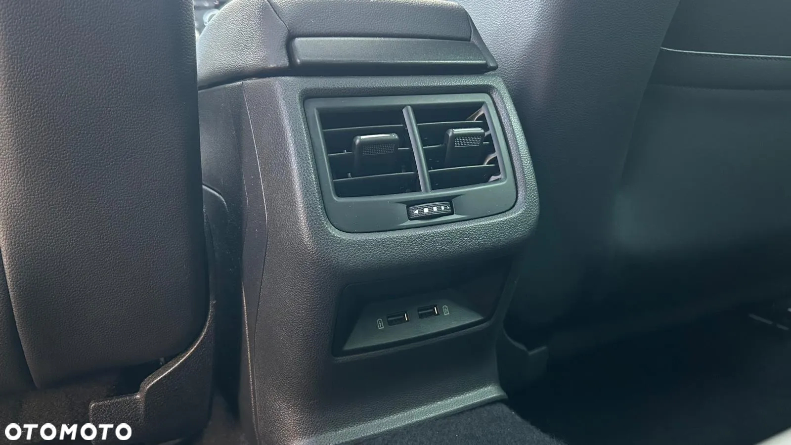 Seat Leon 2.0 TDI DPF DSG FR - 12