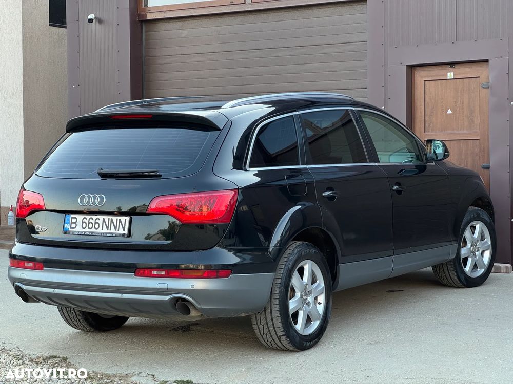 Audi Q7 - 4