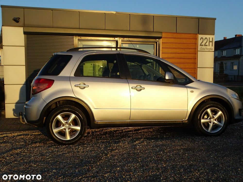 Suzuki SX4 - 5