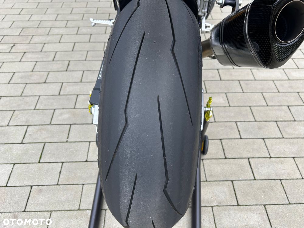 Aprilia Tuono - 8