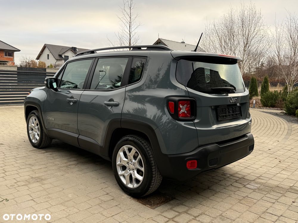 Jeep Renegade 1.6 E-TorQ Longitude FWD - 4