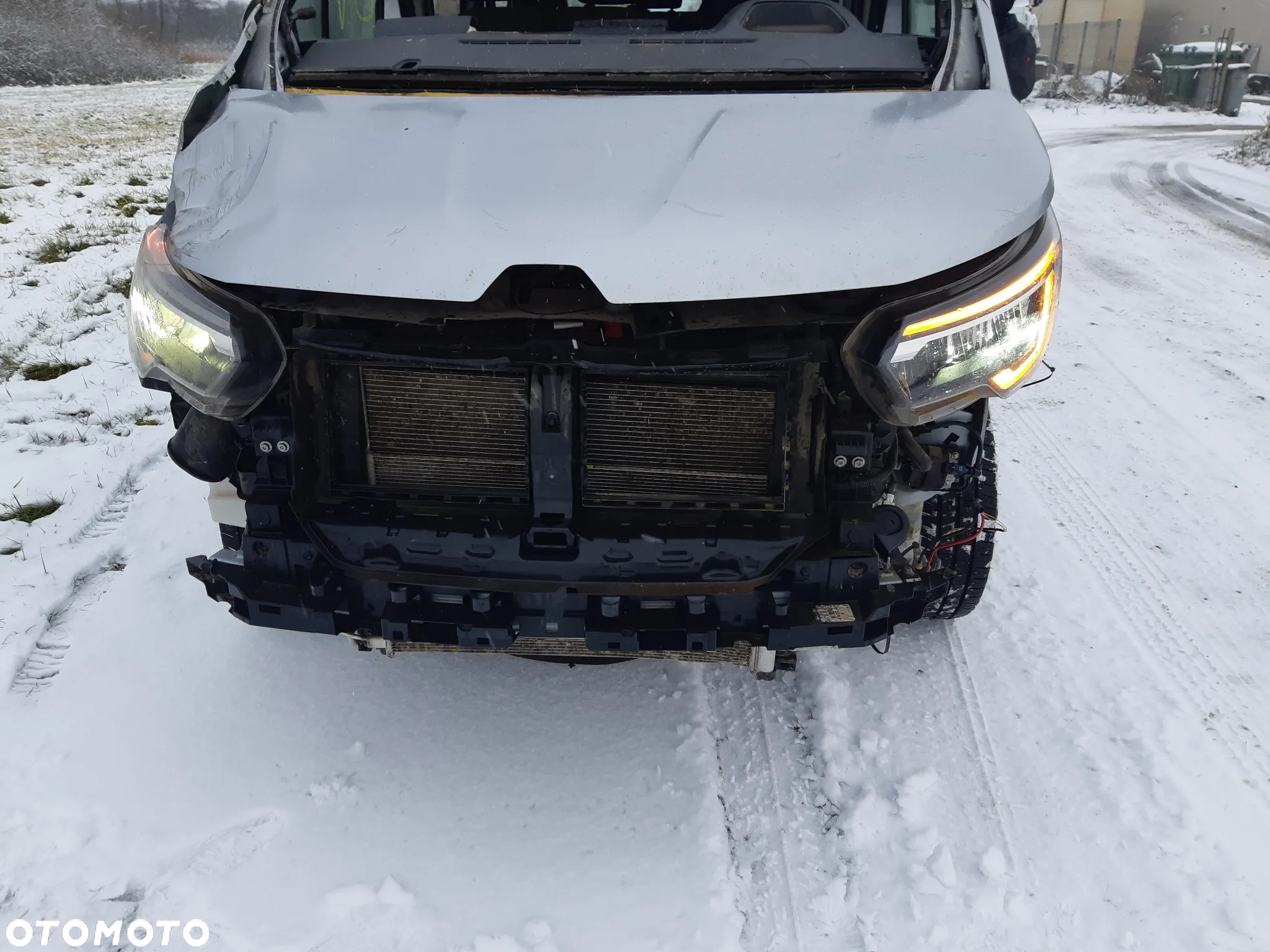 Renault Trafic - 13