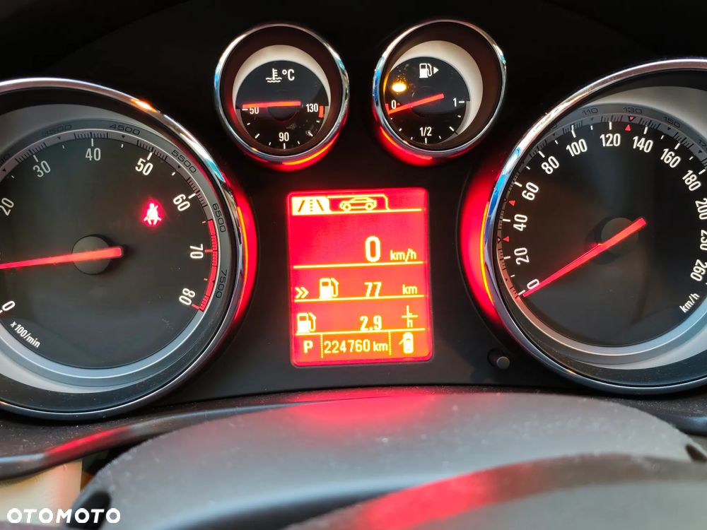 Opel Insignia 2.0 T Sport - 22