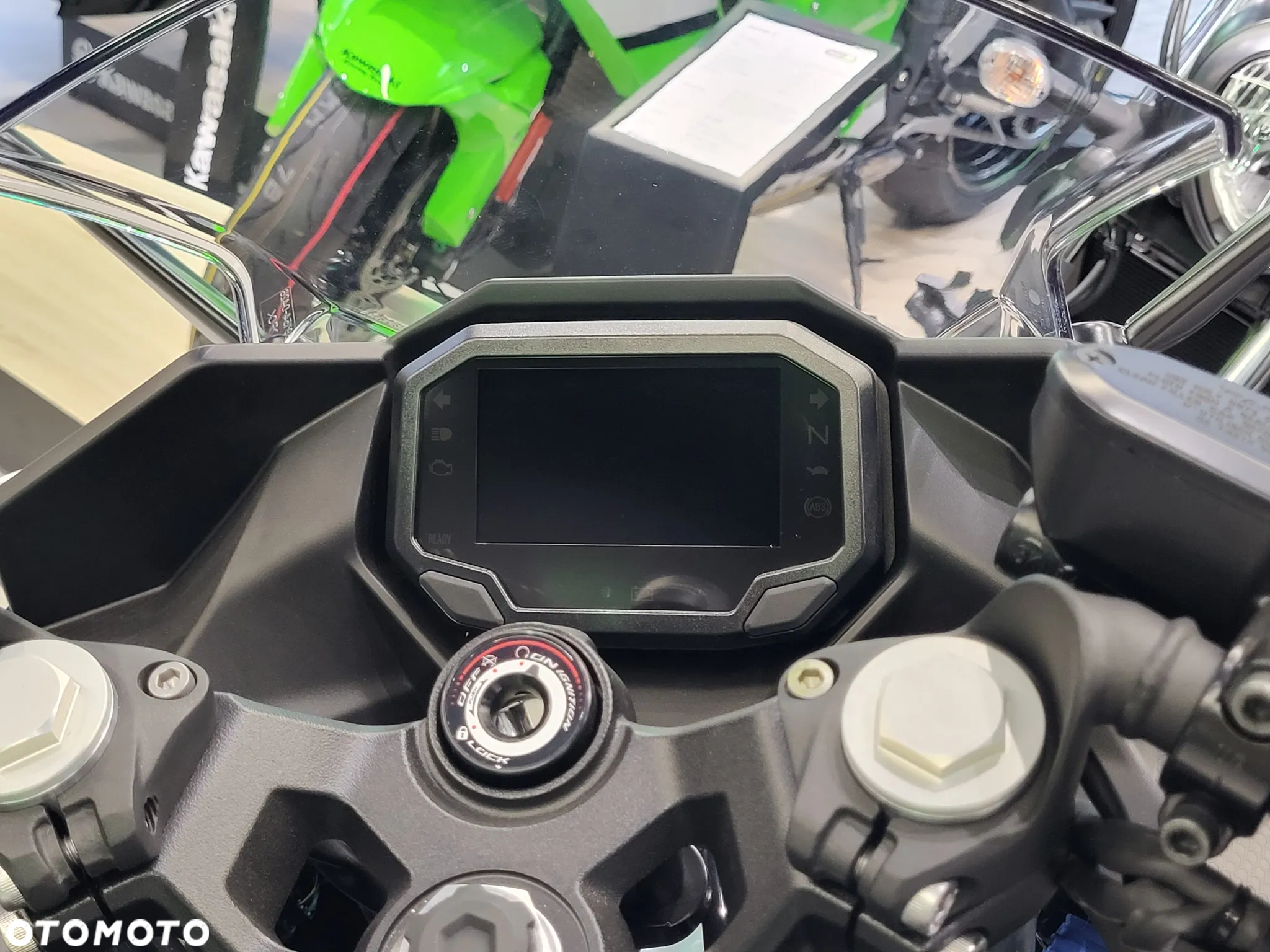 Kawasaki Ninja - 15