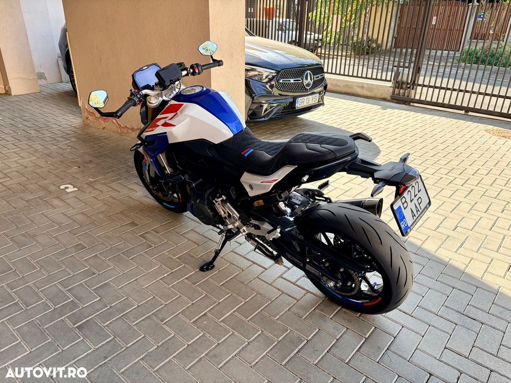 BMW F900R - 4
