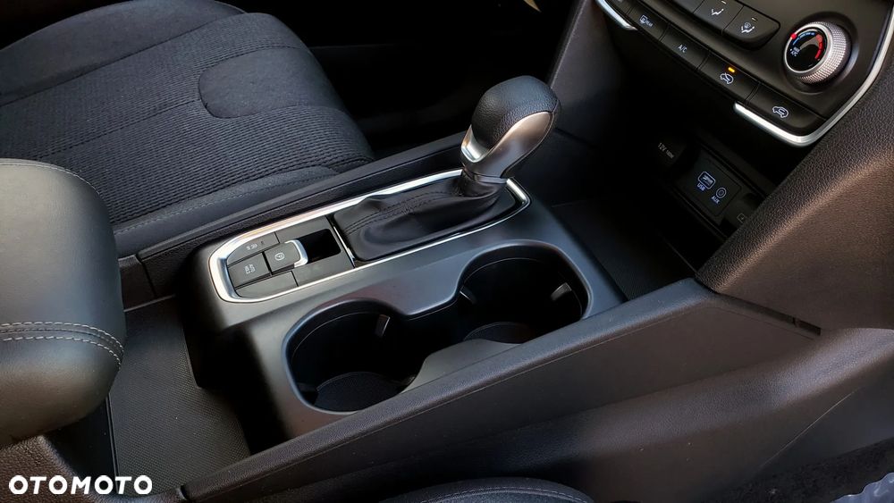 Hyundai Santa Fe 2.4 Sport Utility - 23