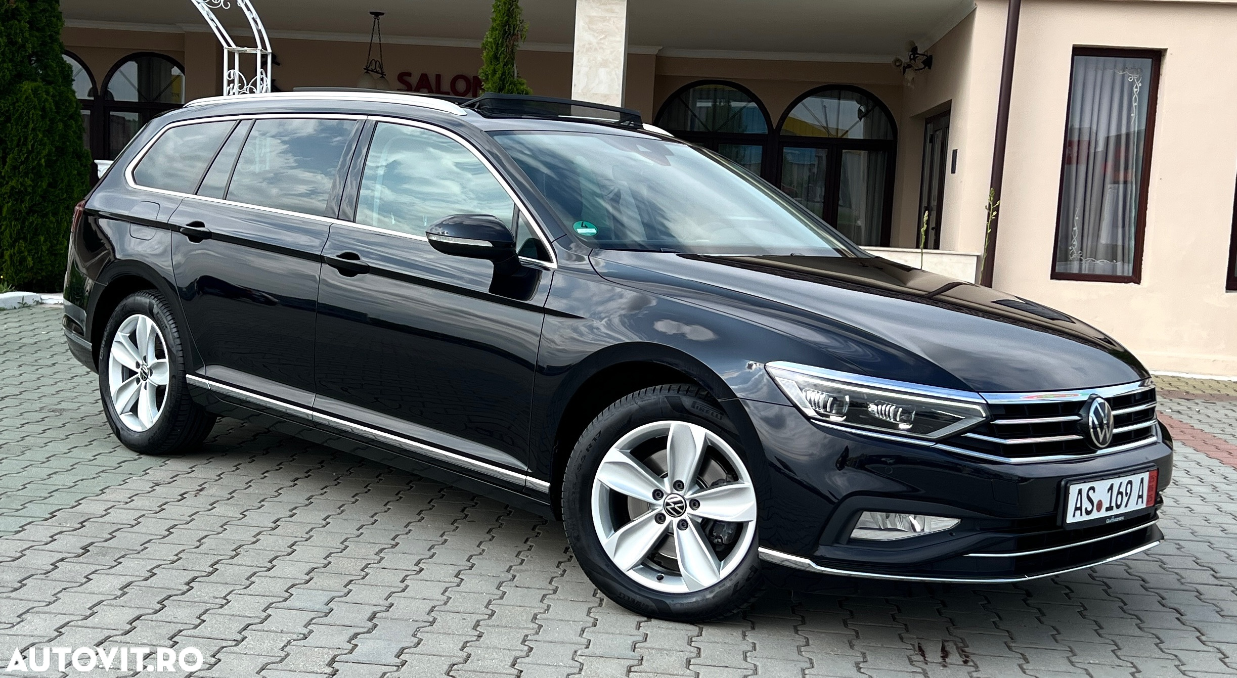 Volkswagen Passat Variant 2.0 TDI DSG Elegance - 12