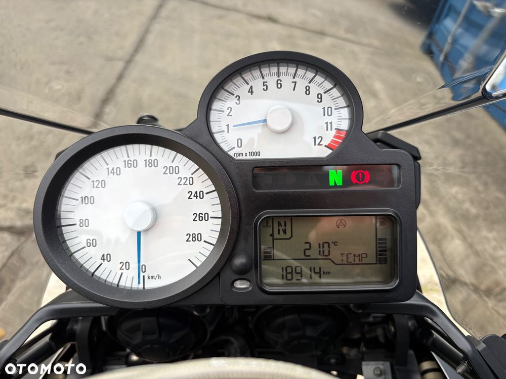 BMW K - 19
