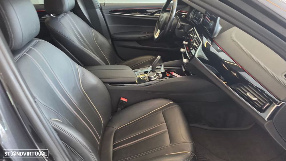 BMW 530 e iPerformance Line Luxury - 49