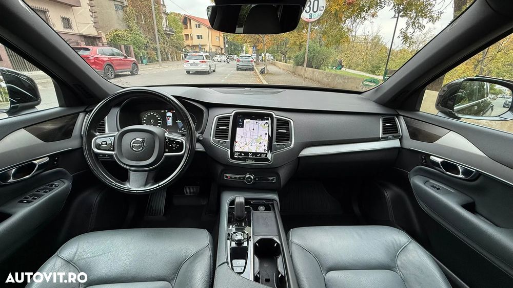 Volvo XC 90 - 5