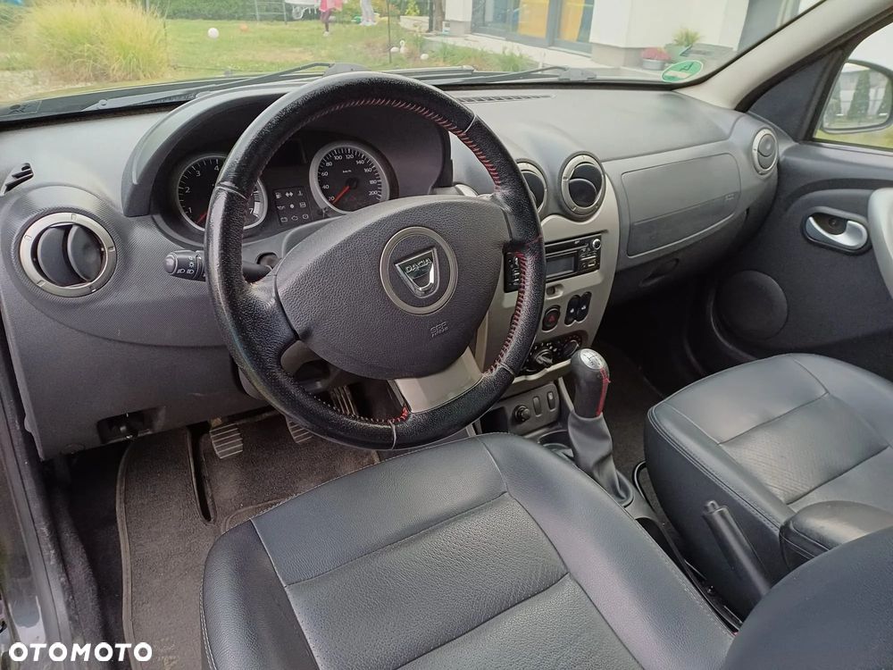 Dacia Duster 1.6 - 18