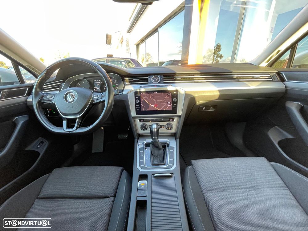 VW Passat Variant 2.0 TDi Confortline DSG - 16