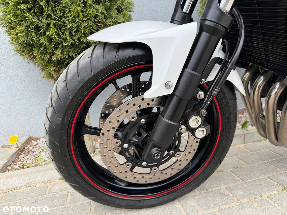 Yamaha FZ - 31