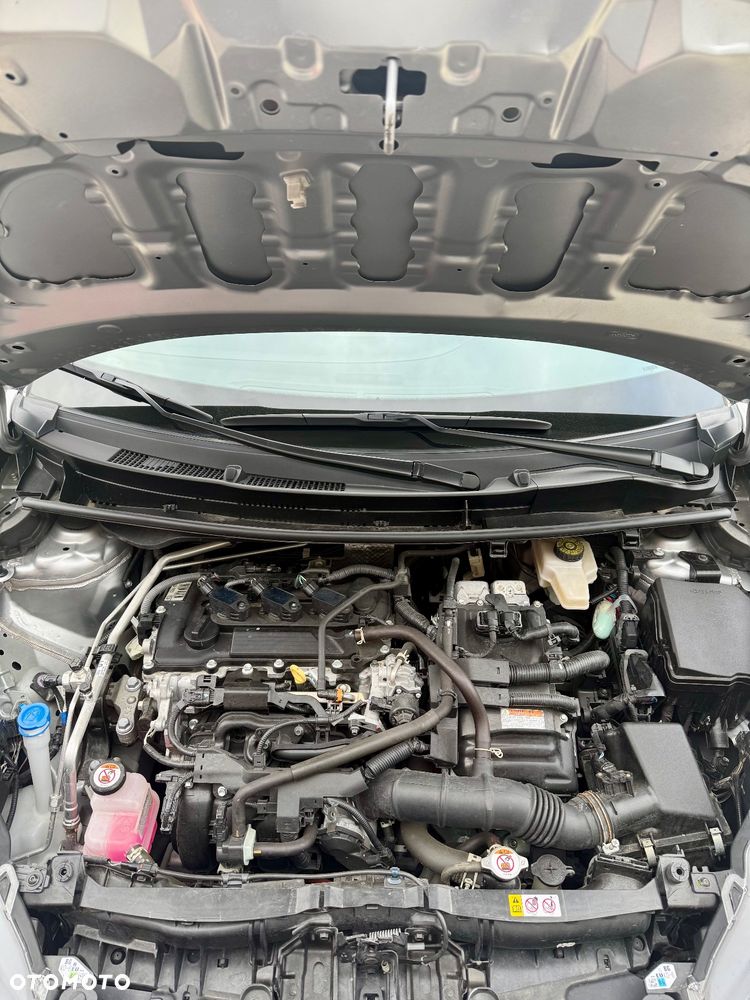 Toyota Yaris ver-hybrid-1-5-active - 20