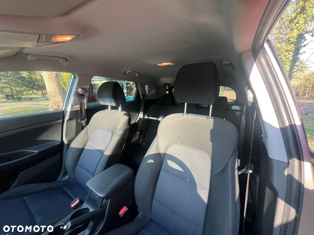 Hyundai Tucson 1.6 GDi Comfort 2WD - 10