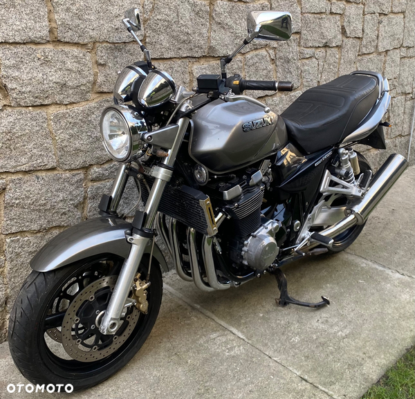 Suzuki GSX