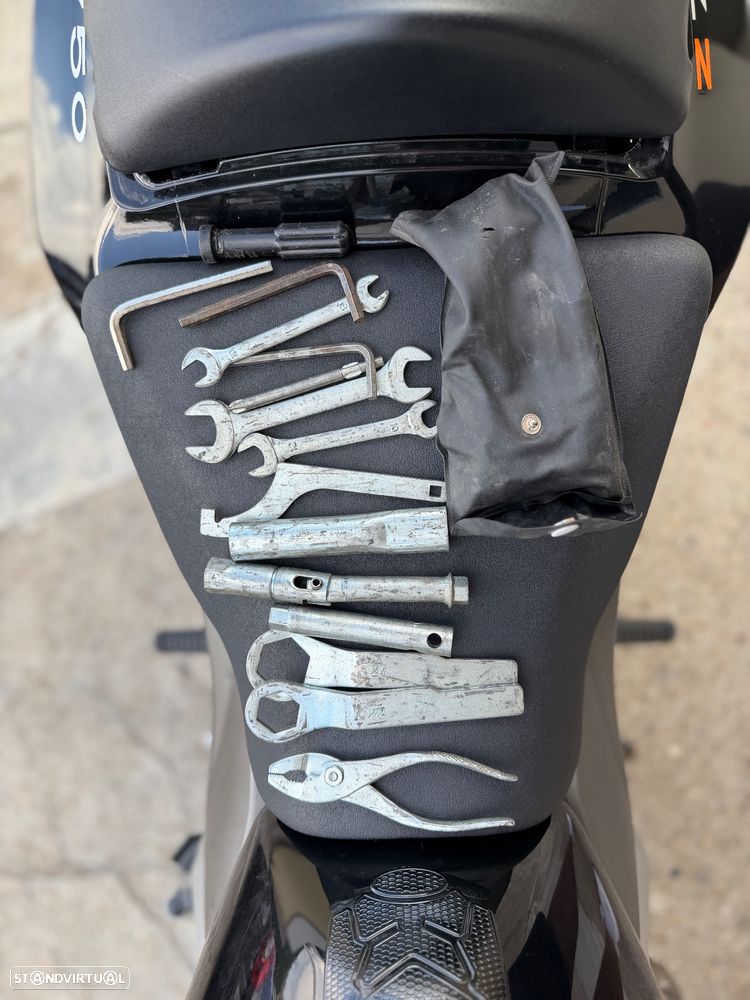 Kawasaki Z Z750 - 17