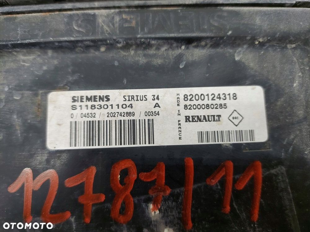 Komputer sterownik silnika Renault Scenic 1,6 16V 8200124318 S118301104 - 4
