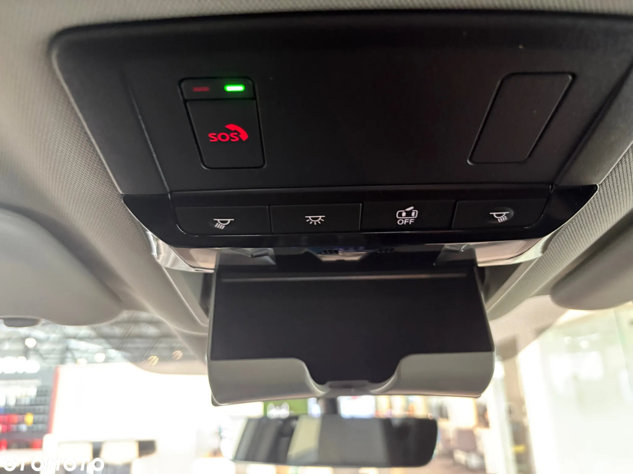 Nissan Qashqai 1.3 DIG-T mHEV N-Connecta Xtronic - 23