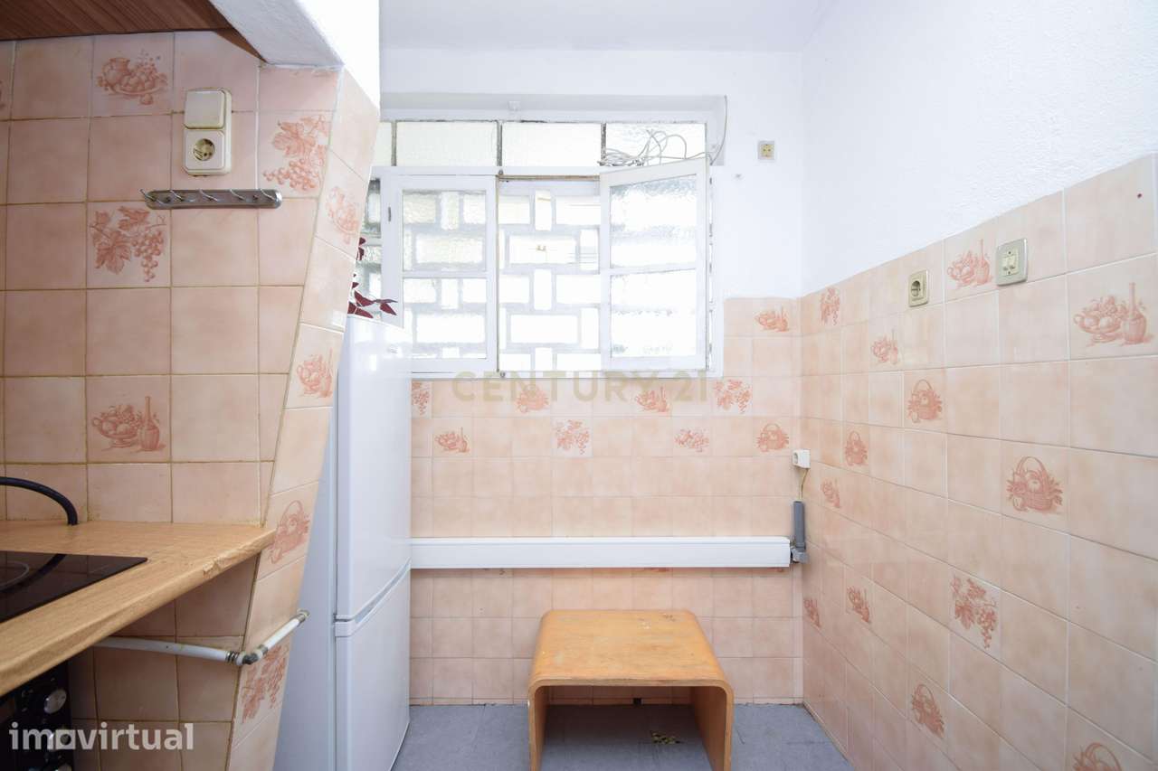 T2 duplex com sótão nas Pedralvas, Benfica - Grande imagem: 4/24