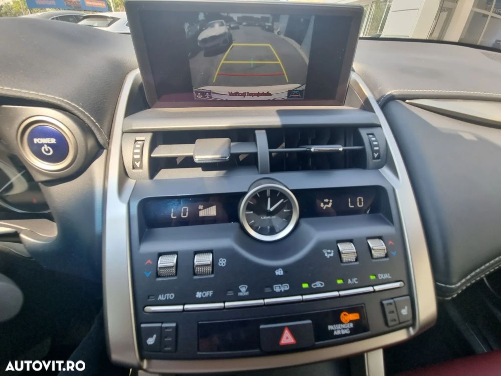 Lexus Seria NX - 16