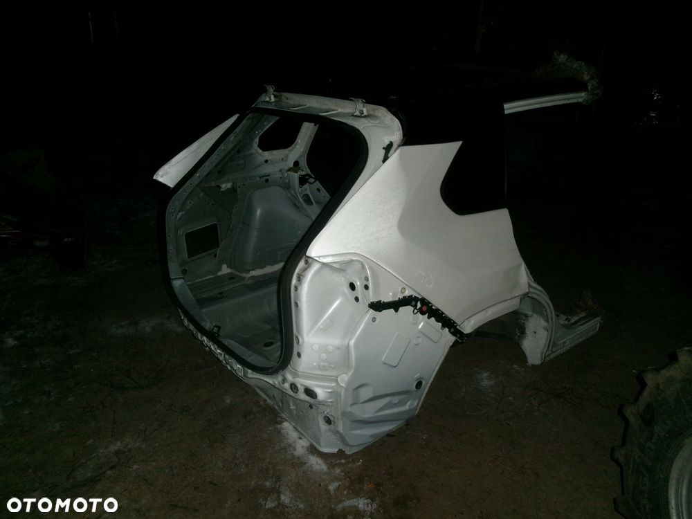 toyota rav4 v hybryda ćwiartka prawa tył tylna - 2