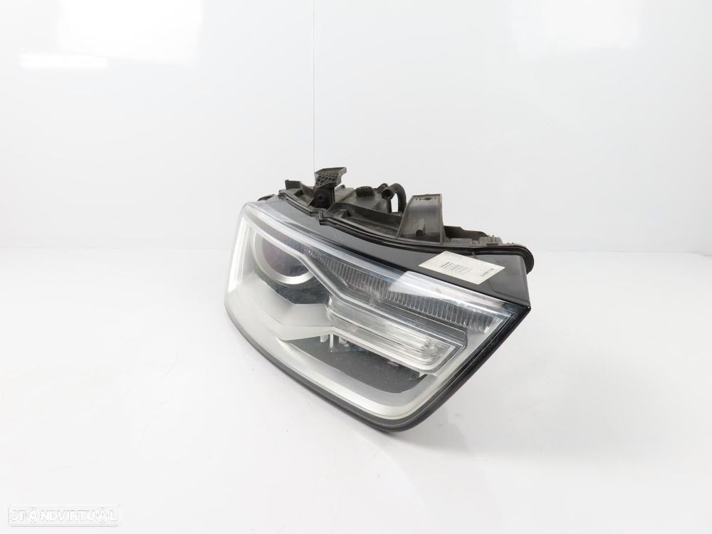 Farol Xenon Direito Usado / Original AUDI Q3 (8UB, 8UG) 8U0941006C - 2