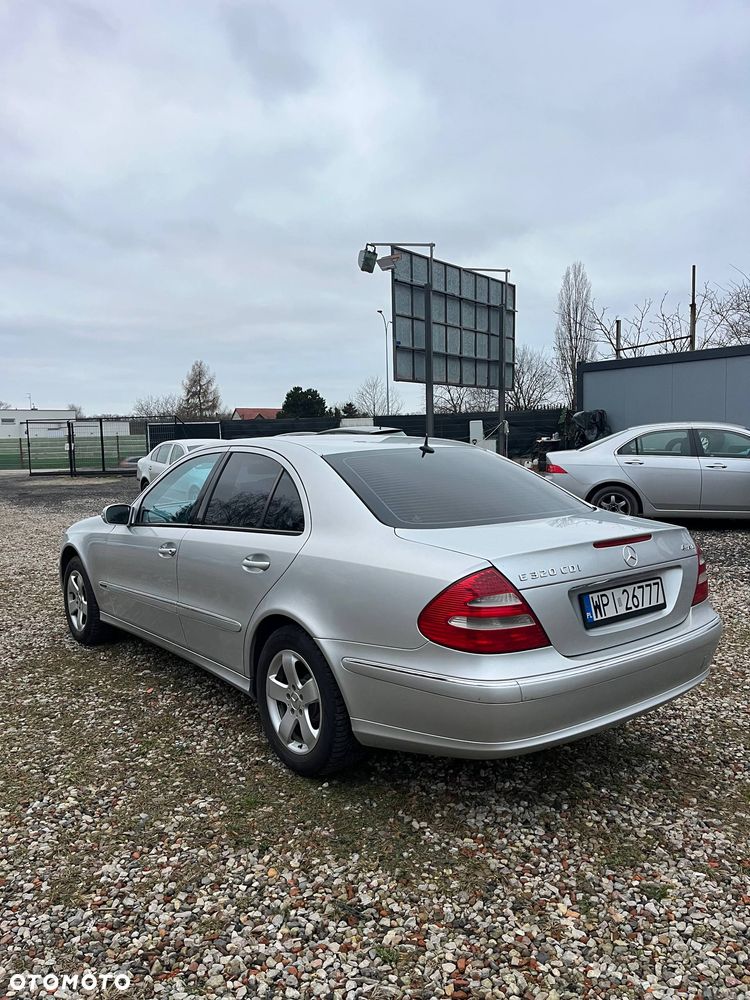 Mercedes-Benz Klasa E 320 CDI 4-Matic Avantgarde - 4
