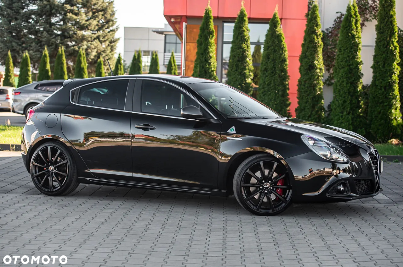 Alfa Romeo Giulietta 1.8 TBi 16V TCT Quadrifoglio Verde - 3