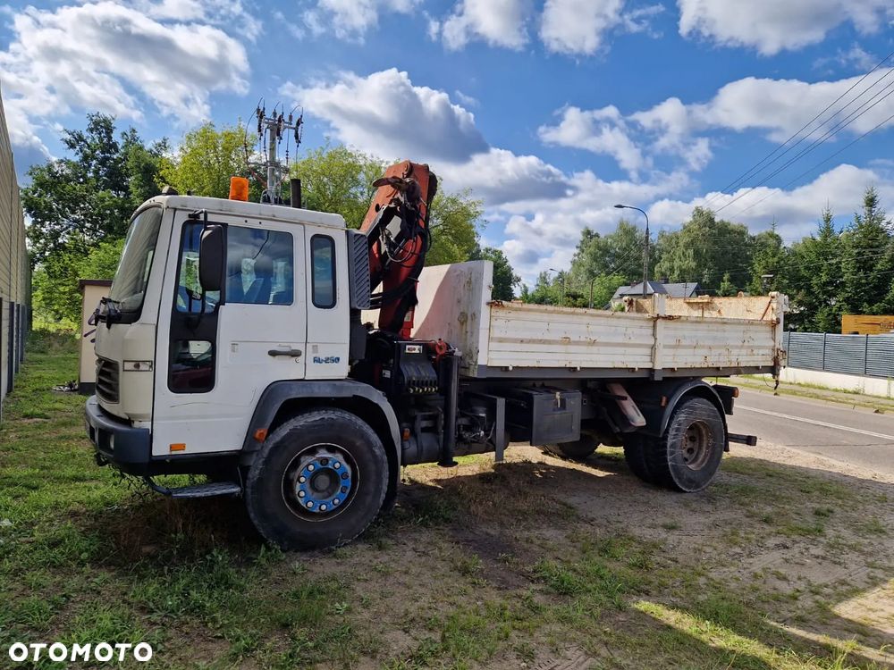 Volvo FL6 - 1