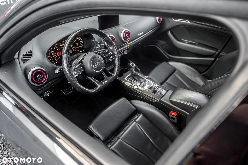 Audi S3 Sportback - 15