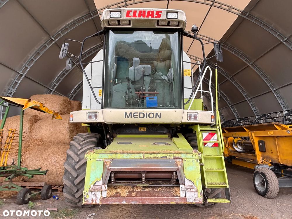 Claas Medion 310 932 - 2