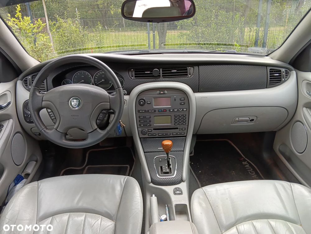 Jaguar X-Type 3.0 Sport - 9