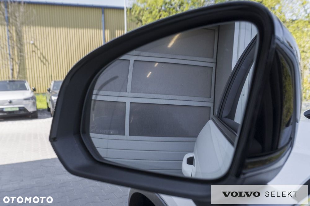 Volvo XC 40 - 23