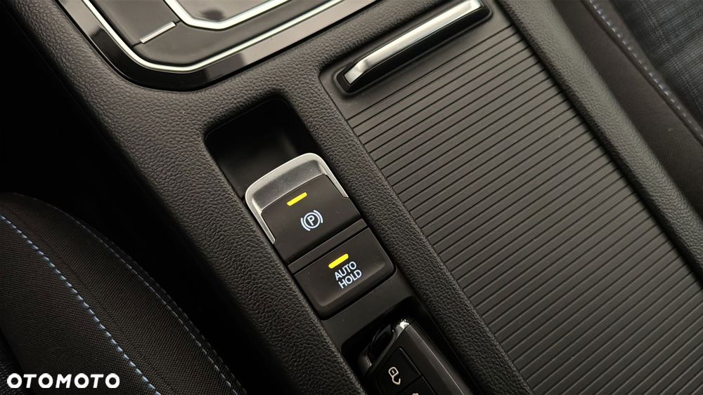Volkswagen Passat 1.4 TSI Plug-In Hybrid GTE DSG - 28