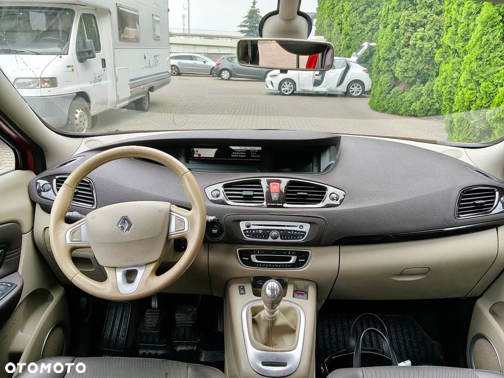 Renault Scenic 1.6dCi Energy Privilege - 15
