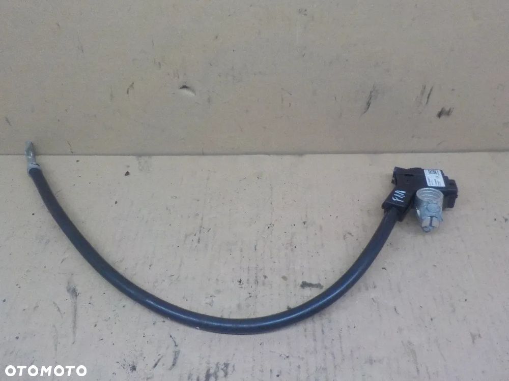 BMW F11 KLEMA MINUSOWA 61129234437