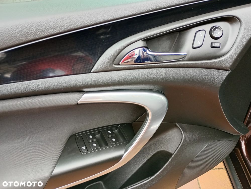 Opel Insignia - 22