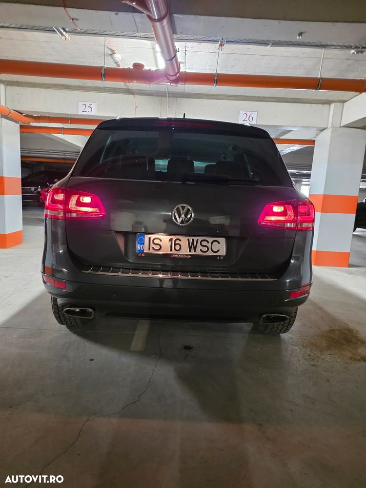 VOLKSWAGEN Touareg 2012 — imagine 15