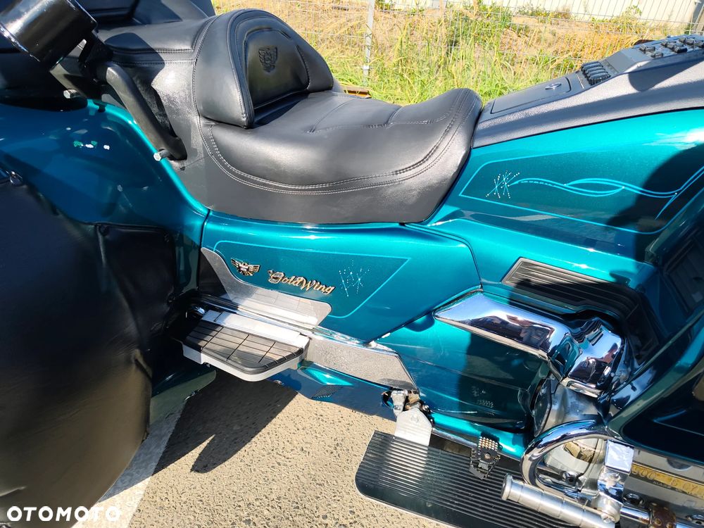 Honda GL - 22