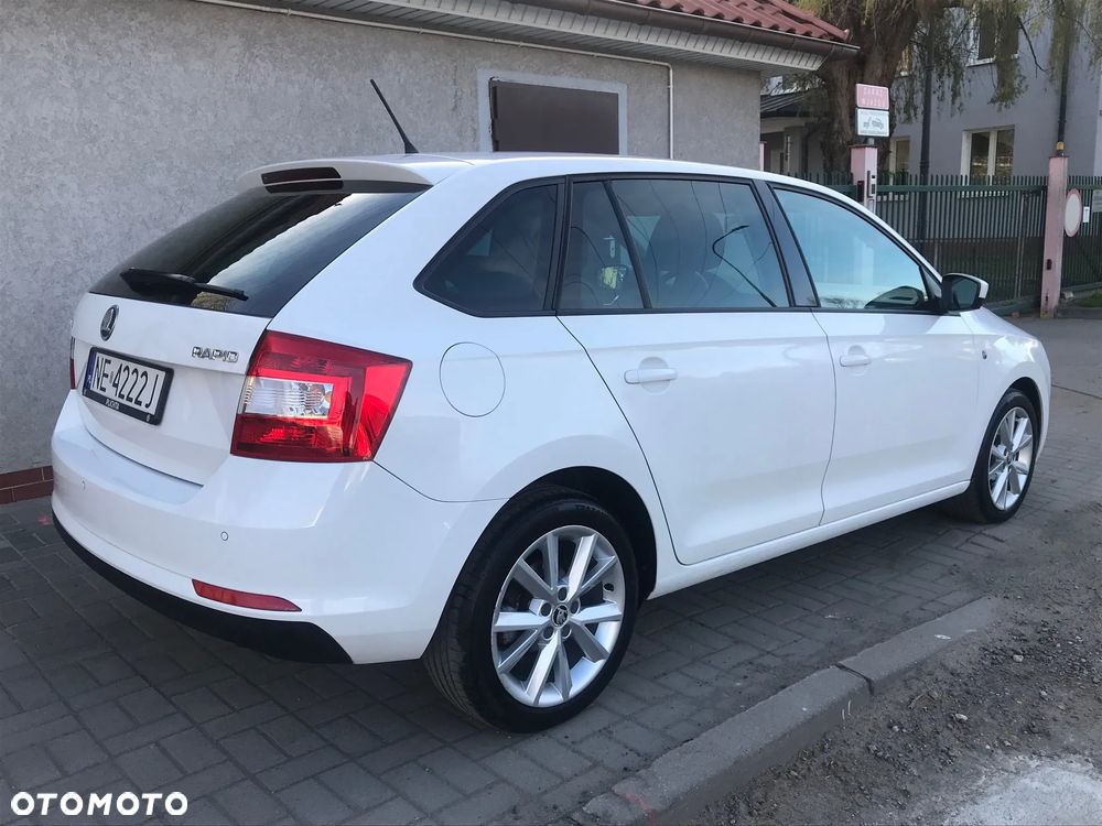 Skoda RAPID 1.2 TSI Edition - 11