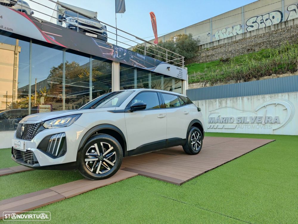 Peugeot 2008 1.2 PureTech Active Pack - 4