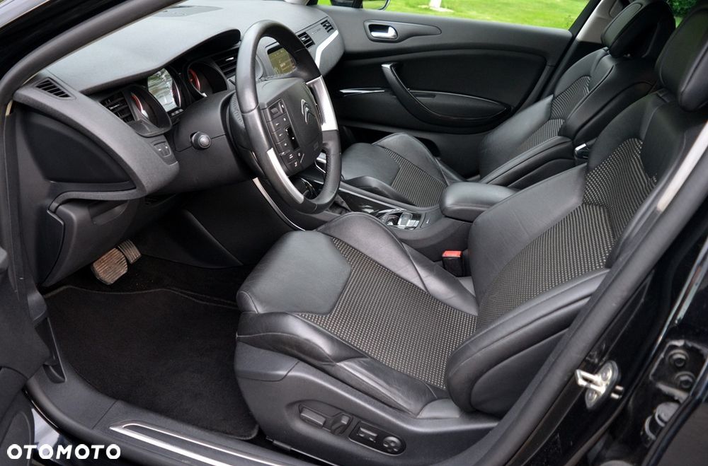 Citroën C5 HDi 165 FAP Exclusive - 6